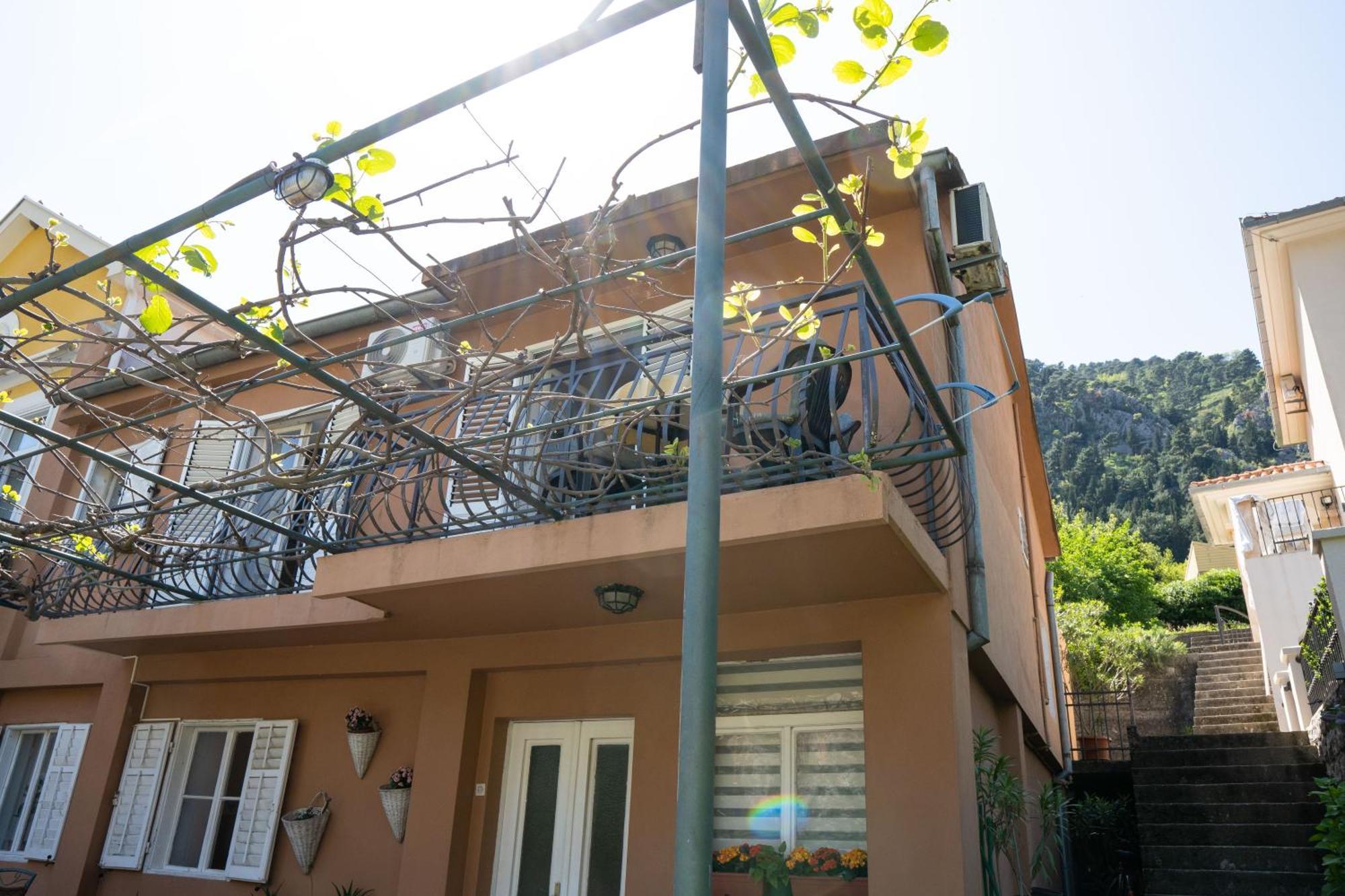 M&B Apartment Kotor Exteriér fotografie