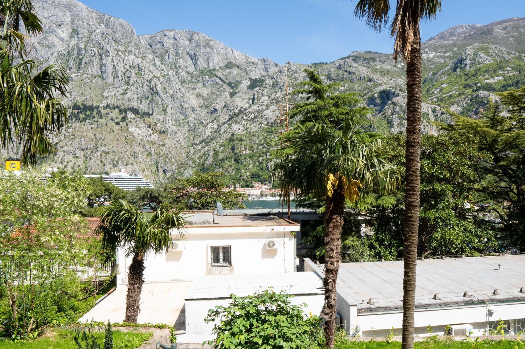 M&B Apartment Kotor Exteriér fotografie